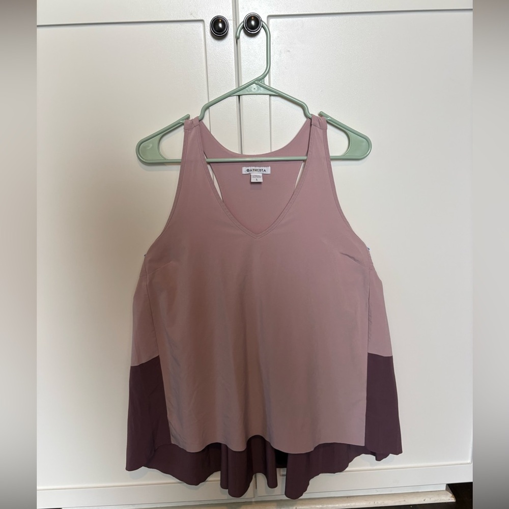 ATHLETA pleated tank